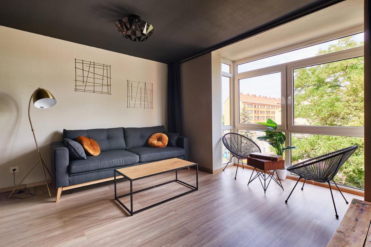 Spaciousliving Design Apartment - Central - Box Spring Bed - Exhibition 德累斯顿 外观 照片